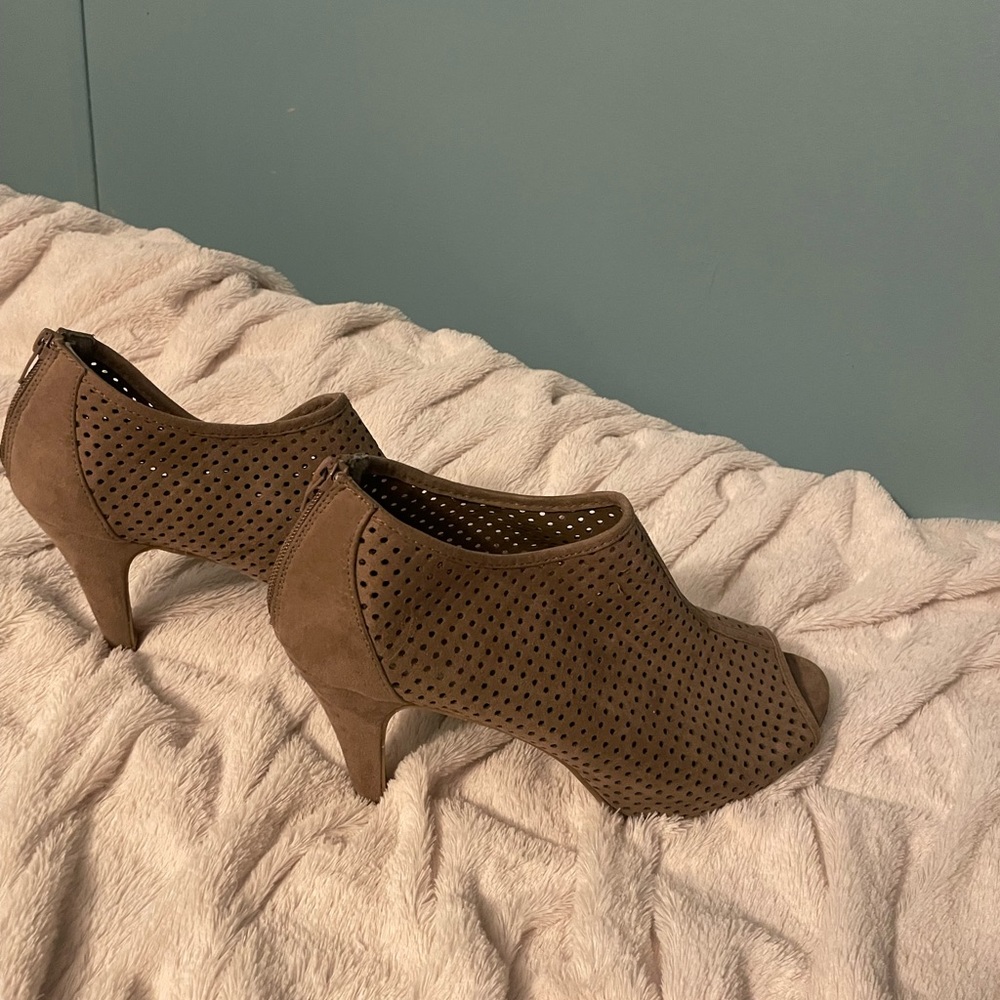 Madden Girl Heels Size 11